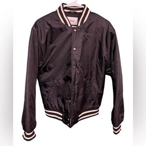 Tna Aritzia Oversized Satin Bomber Jacket – Black – Size Medium Oversized NWT